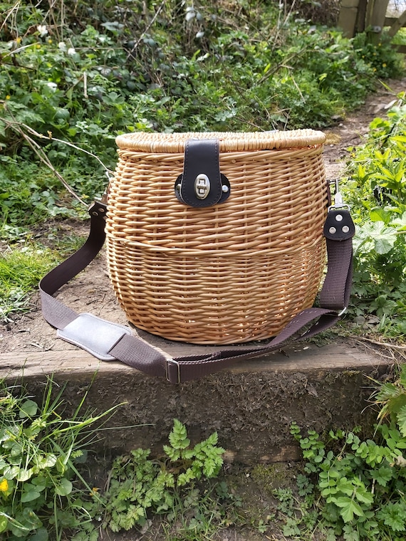 Fisherman Creel Wicker Fishing Creel Harvest Basket Antique