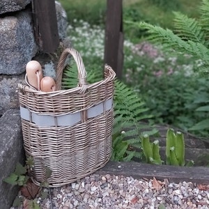 Classic British Garden Gift Set Personalised 11 Piece Garden Trug with Tools and Accessories Denim image 10