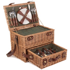 Personalisable Wine Drawer 4 Person Green Tartan Picnic Basket, Quintessential British Picnic Hamper for Four, Personalised Picnic Basket