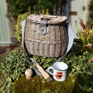 Grote veganistische 4-delige cadeauset voor natuurlijk foerageren, foerageermand, gereedschap voor het foerageren van paddenstoelen, paddenstoelenmok, paddenstoelenborstel