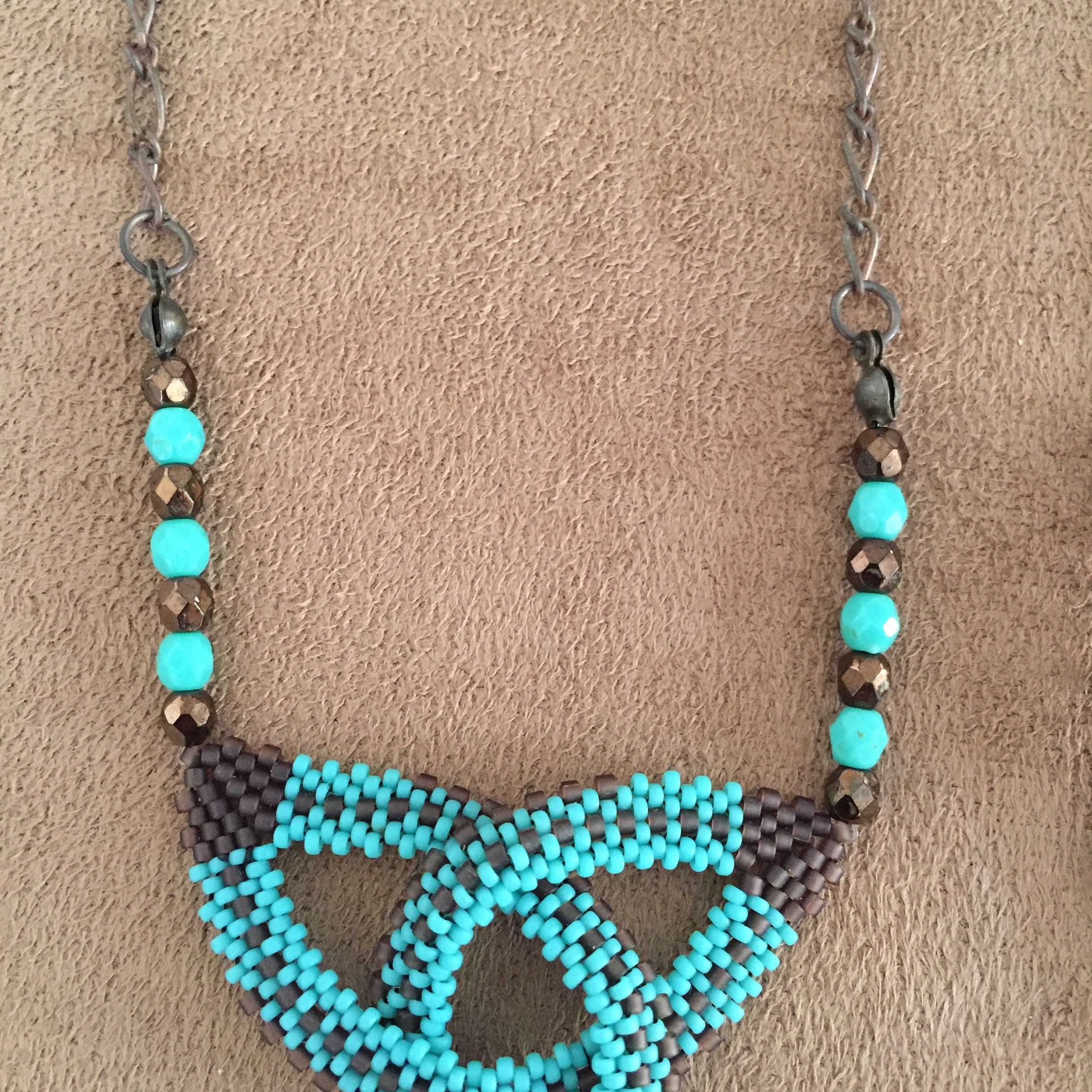 Celtic Knot Necklace Geometric Necklace Beaded Celtic Knot Etsy