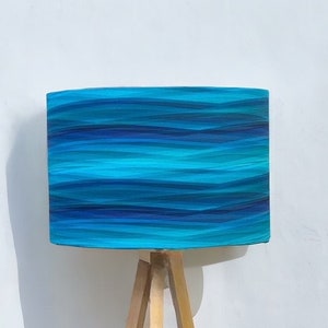 Handgemaakte lampenkap met nautisch golfmotief, designlampenkap, stoffen lampenkap, cilindervormige lampenkap