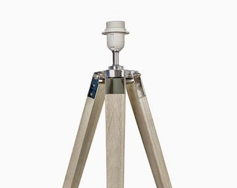 TRIPOD WOODEN LAMPBASE