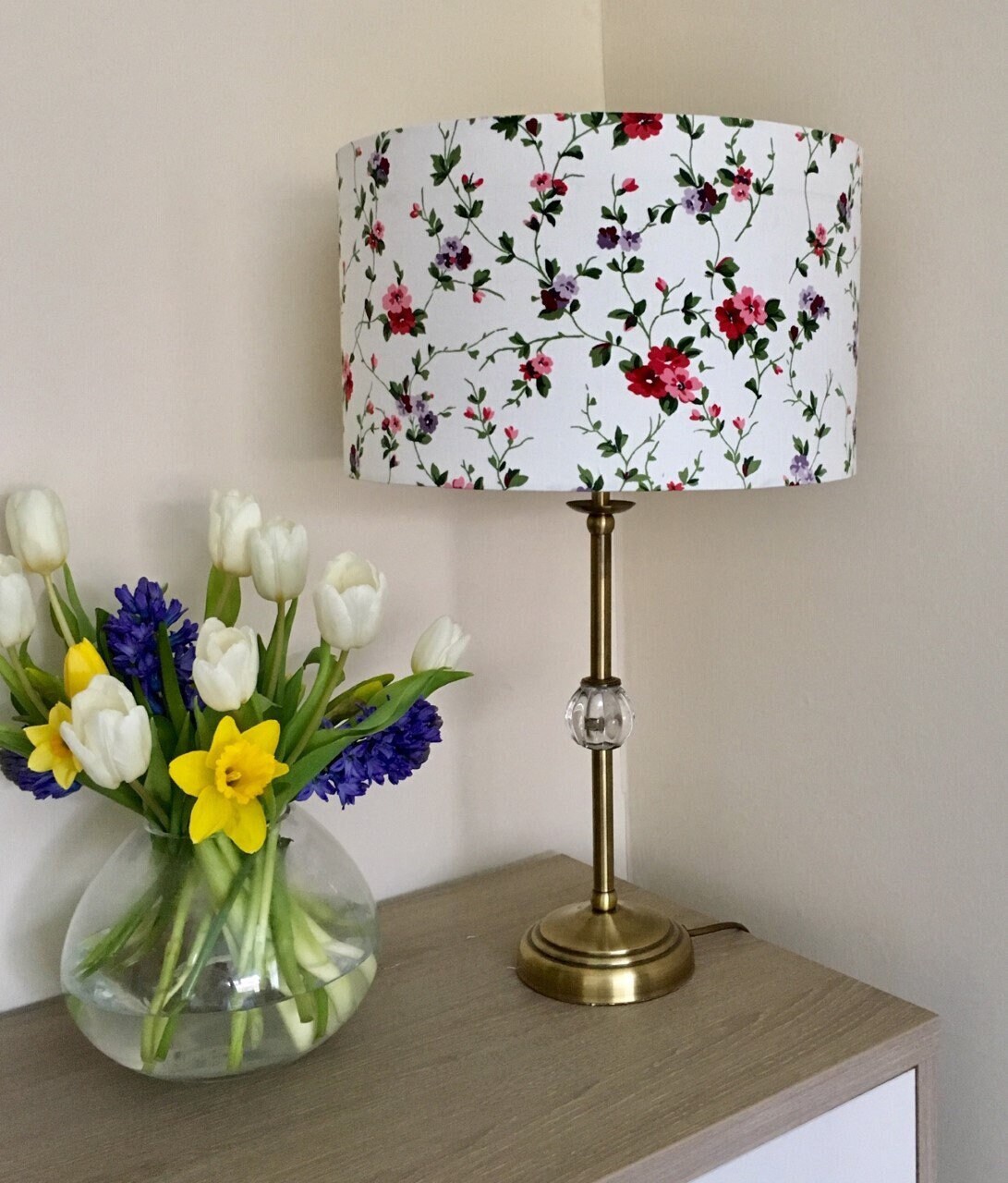 LAURA ASHLEY  ハンドメイド 瓶 デキャンタ インテリア LAURA ASHLEY VINTAGE Lampshade, Priory Design Handmade Lampshade
