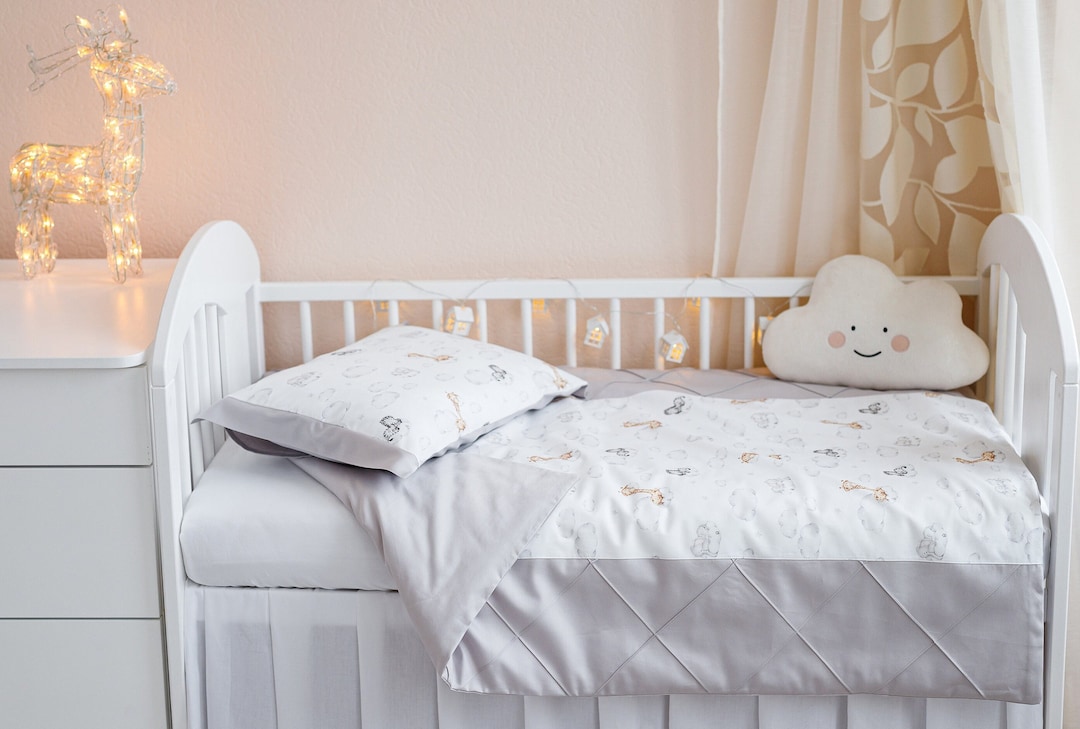 Beautiful Gray and White Baby Bedding Set With Zoo Animals Print