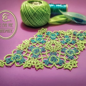 Trefoil Vertigo graphic pattern, for tatting, earrings and doilies and more