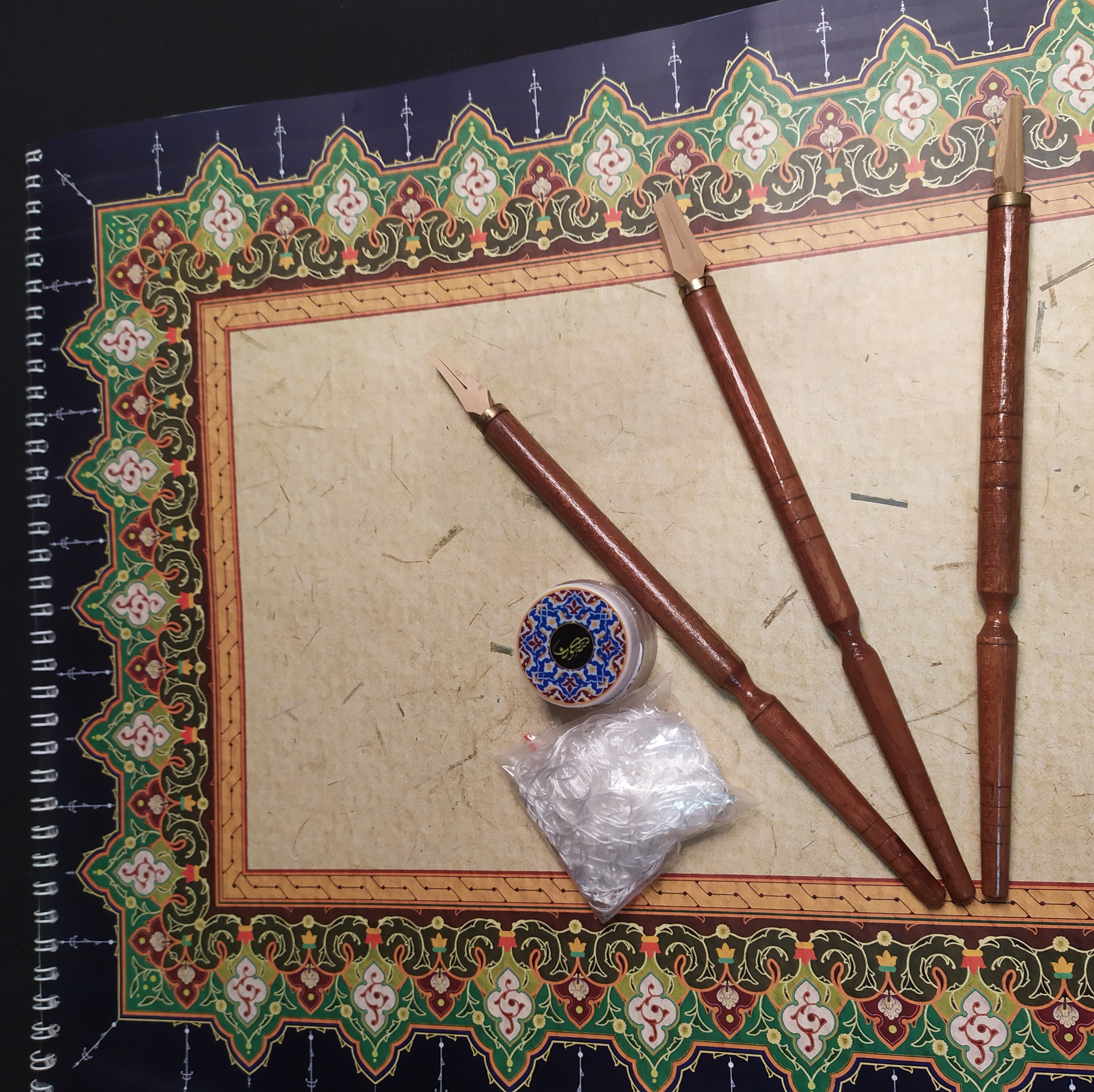 1 Pcs of Ink Tube and Silk Likka Arabic Calligraphy Kit 3 Pcs of Qalam Bamboo 20 Pcs of Glossy