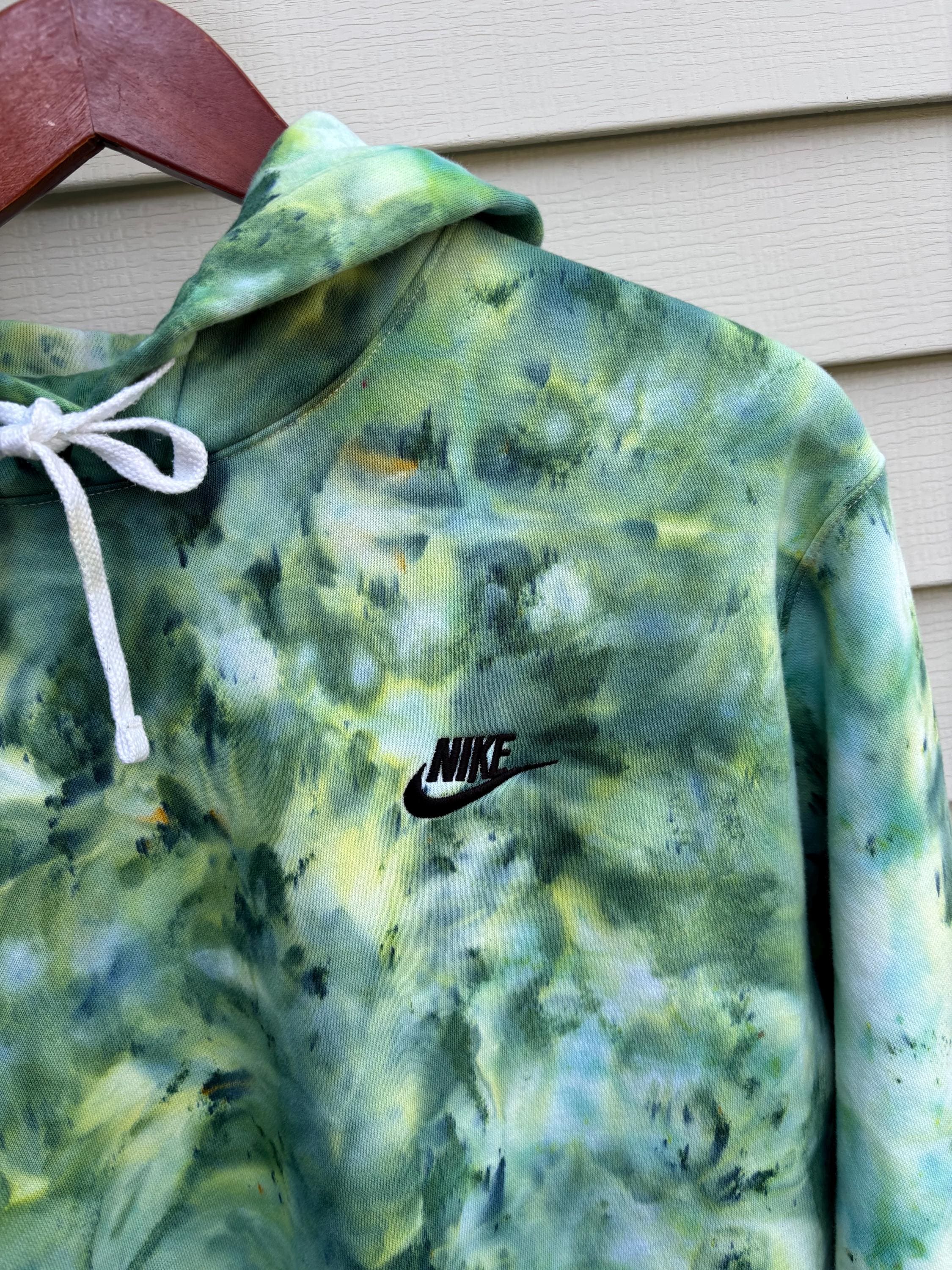 tie dye nike hoodie women's