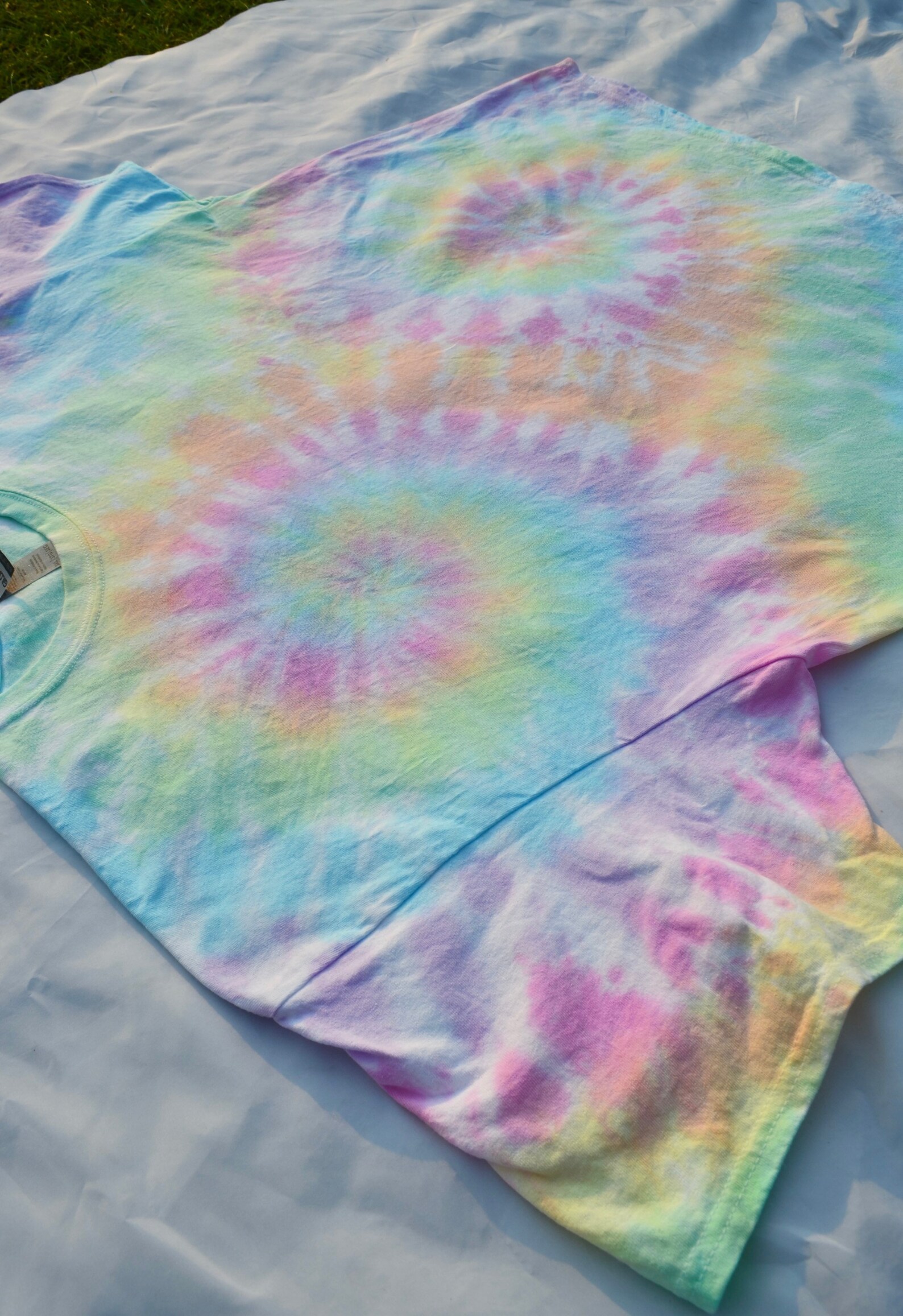 pastel rainbow tie dye shirt