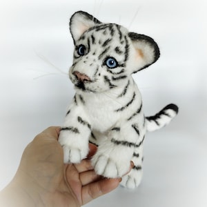 Realistic white tiger, tiger cub, tiger stuffed plush toy, tiger replica,ooak animals, tiger plushie toy, custom plush
