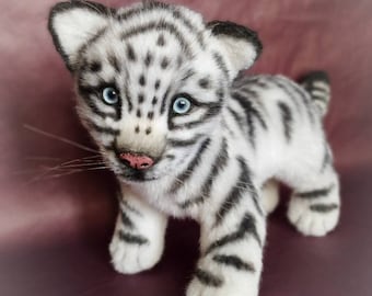 手作りホワイトタイガーエベレストアートドール：リアルなコレクター