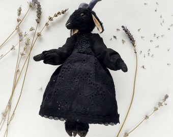黒ヤギのアートドール、テディヤギ、ぬいぐるみヤギ、動物人形、ヤギの