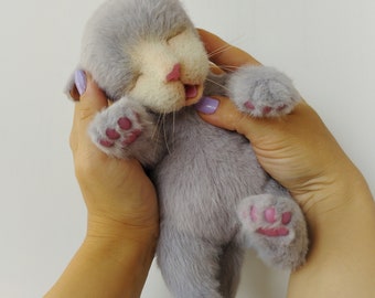 Newborn Kitten,Handmade collectible realistic animal,realistic gray kitten toy as a gift, stuffed animals cat