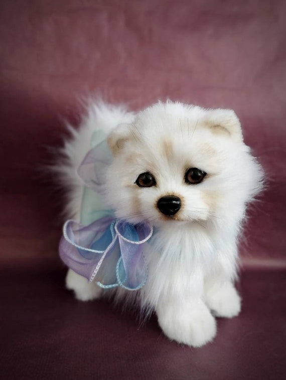 ホワイトスピッツ、子犬のぬいぐるみ、ポメラニアンスピッツ、リアルな