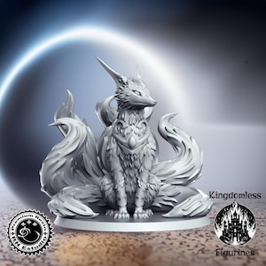 Kitsune Six Tailed Fox DnD Miniature | Tabletop RPG DnD Mini | D&D Figurines | Fantasy Gaming and Pathfinder | RN Estudio