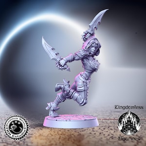 Female Rogue DnD Mini | Tabletop RPG Miniature | D&D Figurines | Pathfinder Fantasy Gaming | RNEstudio | Assassin Fighter