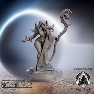 Mind Flayer Enchantress Miniature | Artisan Guild RPG D&D Mini