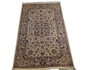 Handmade 4.5x7 Luxury Carpet: Fine Quality