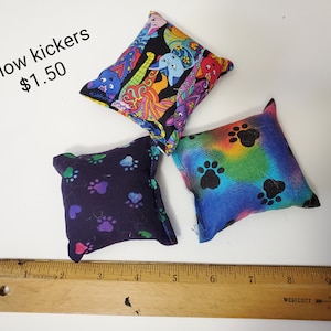 猫のおもちゃ 小さな枕、猫のおもちゃ、キャットニップ、猫の枕のおもちゃ、猫のおもちゃ、猫、猫へのギフトのアイデア、猫の飼い主、猫