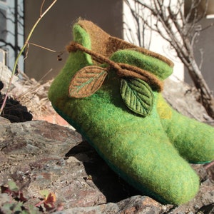 Botines tipo zapatilla Nuno, modelo hoja, en lana de seda afieltrada y piso de cuero aterciopelado, talla 38/39 imagen 6