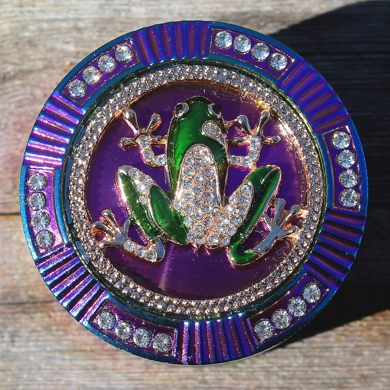 2.5" 64mm Zinc Alloy Grinder Frog Skull Spider Magnetic Heavy Duty Large 4 Pcs Rainbow Rhinestone Diamond Bling Grinders Catcher Lid ZingCo Green Frog