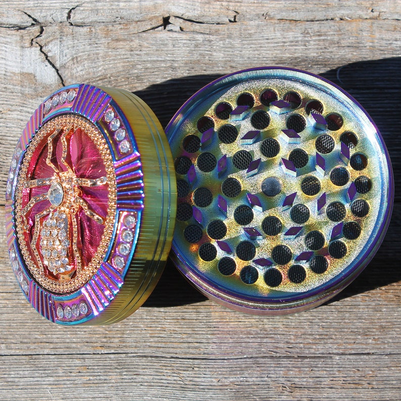2.5" 64mm Zinc Alloy Grinder Frog Skull Spider Magnetic Heavy Duty Large 4 Pcs Rainbow Rhinestone Diamond Bling Grinders Catcher Lid ZingCo image 7