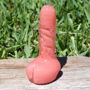 4.5" Funny Glass Smoking Pipes Bowls for Smoke Spoof Prank Boobs Man's Penis Phallus Dick Pipe Tobacco Bowl Handmade Unique Gift Heavy Cute Pink