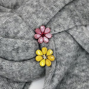 Colorful Buttercup floral Brooch Rhinestone Embellishment Brooches Crystal broaches Sash Scarf Sweater brooches - Women Accessory Holiday