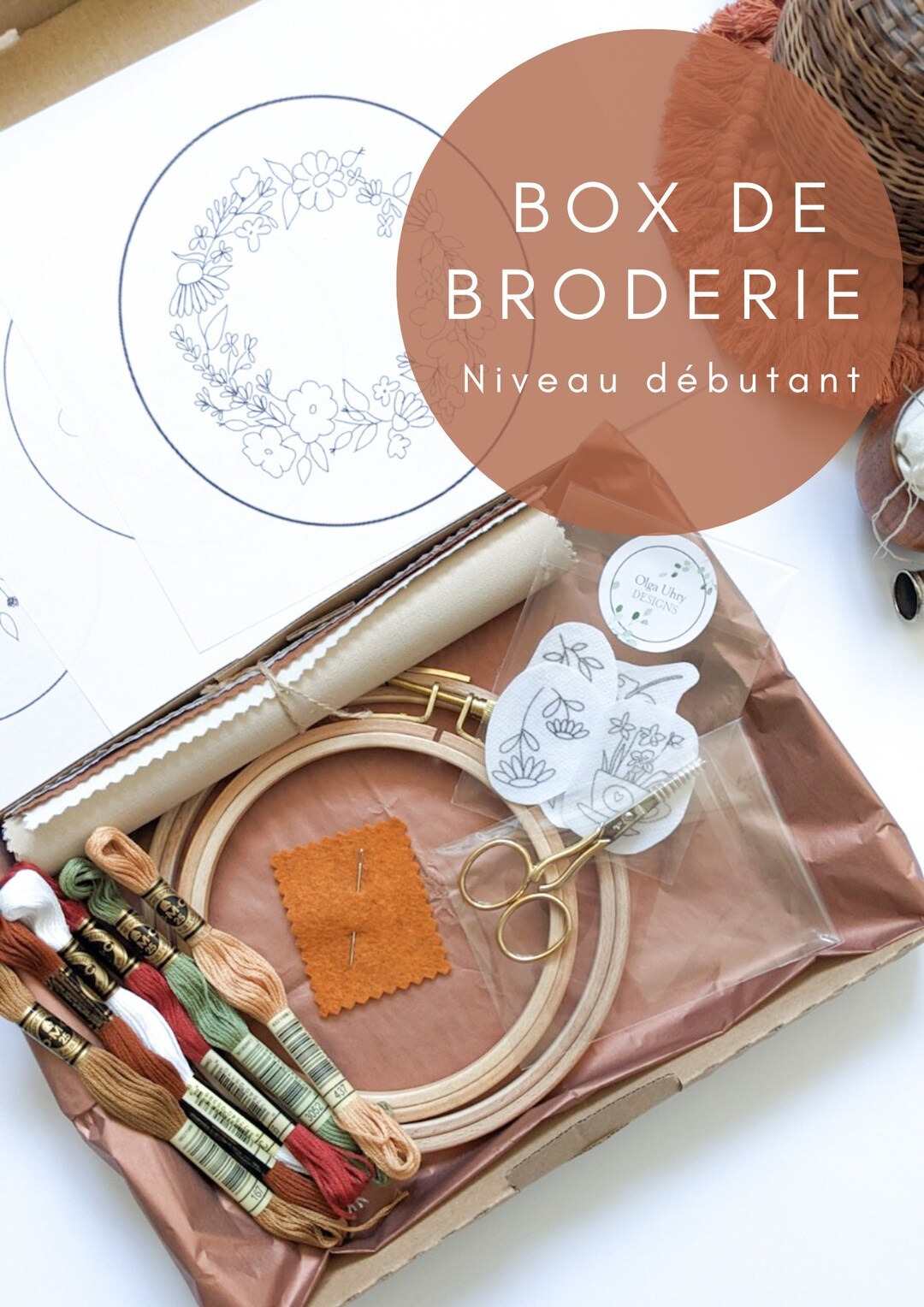 Montessori Kit de Jeu de Fil avec 4 Animaux - Kit de Broderie pour Débutants avec Fil pour Enfants à Partir de 3 Ans (Insectes
