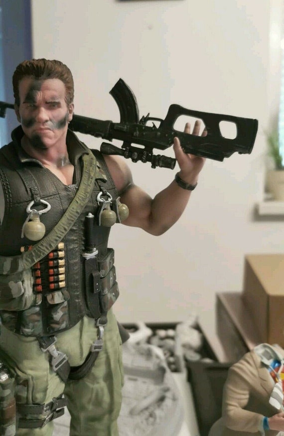 Commando (Arnold Schwarzenegger) figurine