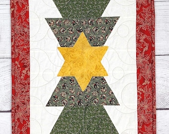 Christmas Tree Table Runner, Holiday Table Runner, Green & Red Table Runner, Green Table Runner, Tree Table Runner, Christmas Table Runner