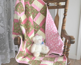 Baby Girl Quilt, Handmade Baby Girl Quilt, Patchwork Baby Girl Quilt, Pink Florals Baby Girl Quilt