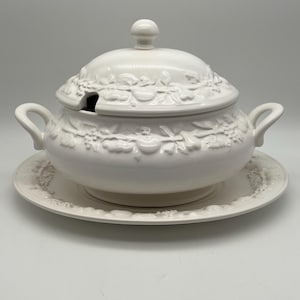 Portugal soup tureen - Etsy 日本