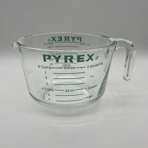 PYREX Measuring Cup, 2 Quart, 2 Liter, 64Oz. Glass Red Letters USA