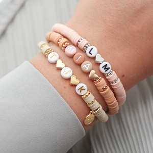 Bellrou | Armband Initiale personalisiert, Name, Herz, Gold, Roségold, Silber, Geschenk, Freundschaftsarmband, Mama
