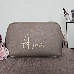 Personalisierte Kosmetiktasche mit Namen und Herz  | Saffiano |  Kunstleder | Kosmetiktasche klein groß | Muttertag Geschenk