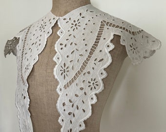 Stunning French Antique Cutwork Embroidery Collar. White On White Embroidered Linen Collar. Handmade French Antique Collar