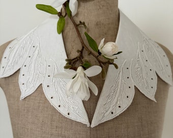 French Vintage Linen Collar With Embroidery. Beautiful And Unusual French Vintage Collar With Embroidered Leaves.