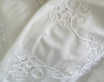 Vintage Bestickte Narzissen Tischdecke: Blumen Teetisch