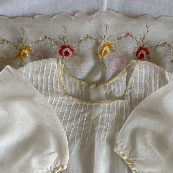 Edwardian Child’s Dress With Cross Stitch Embroidery And Tuck Detailing. Antique Child’s Dress In Cotton With Embroidery And Tucks