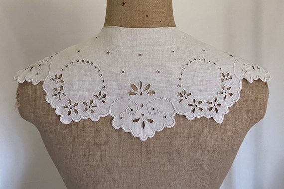 Vintage Cutwork Embroidered Collar. Hand Embroide… - image 2