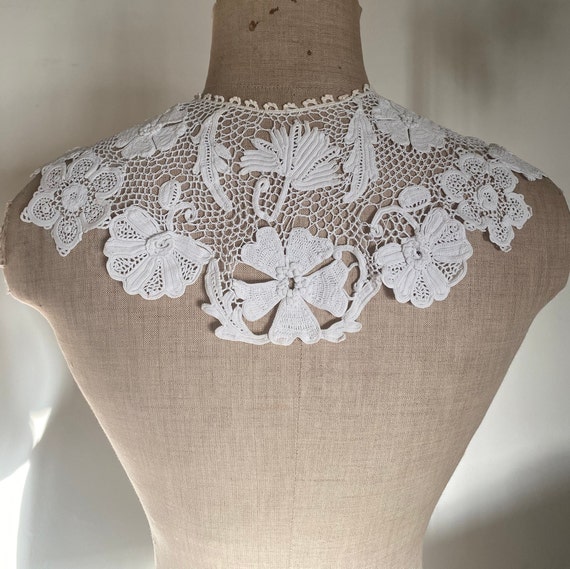 French Vintage Irish Crochet Lace Collar With Bea… - image 2