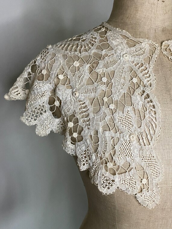 Antique Hand Made Lace Collar. Beautiful Antique … - image 3