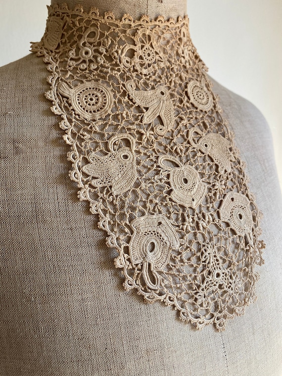 Antique Irish Crochet Lace Collar Antique Irish Crochet Lace Collar