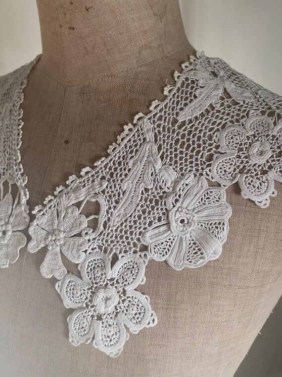 French Vintage Irish Crochet Lace Collar With Bea… - image 5