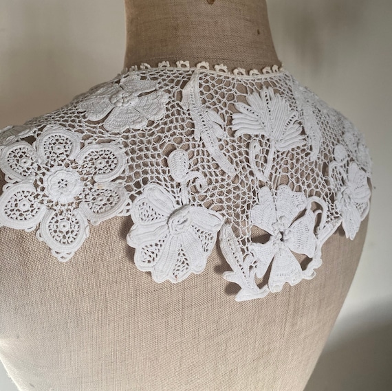 French Vintage Irish Crochet Lace Collar With Bea… - image 1