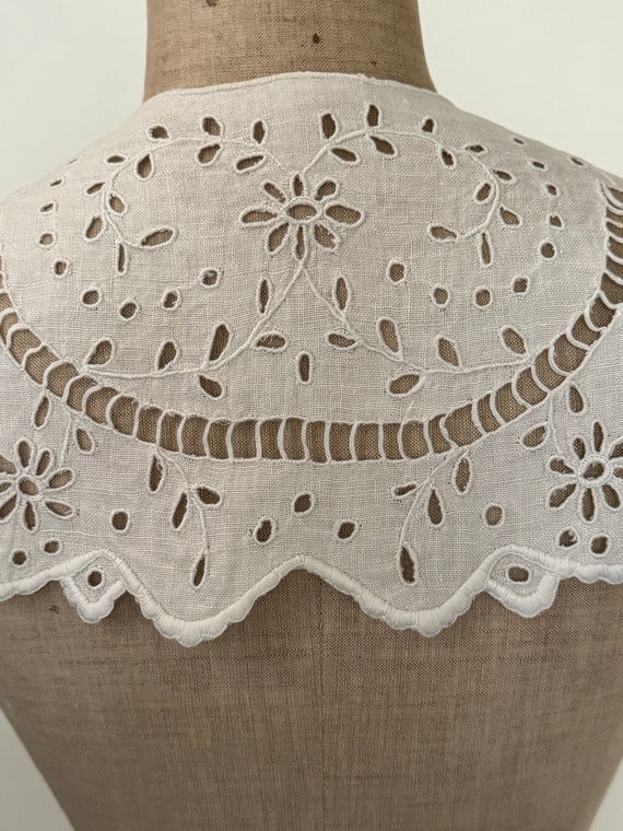 Stunning French Antique Cutwork Embroidery Collar… - image 5