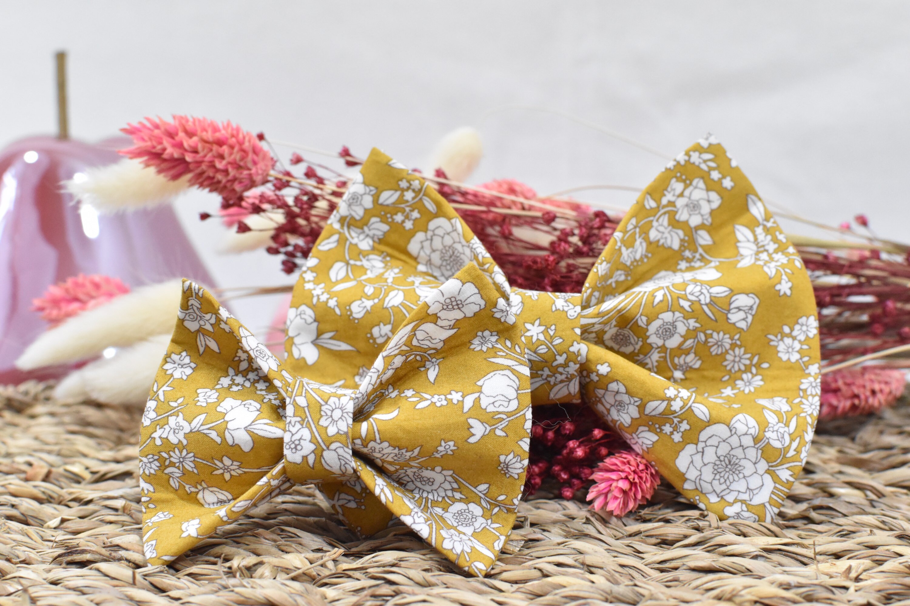 Noeud Papillon Sherlock - Pour Chats et Chiens Élégant en Moutarde