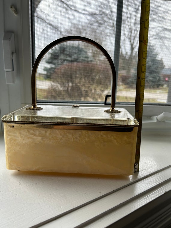 1950’s Champagne Iridescent Lucite Purse, Stunnin… - image 10