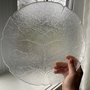 Vintage Arcoroc France Aspen Leaf Large Clear Glass Serving Plate, Serving Platter, 13” Diameter, Perfect Condition